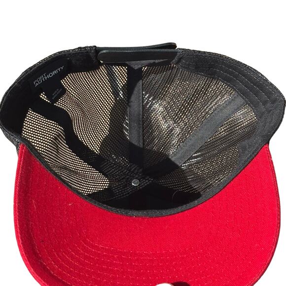 Red Bing Men's Hat - Picture 4 of 5